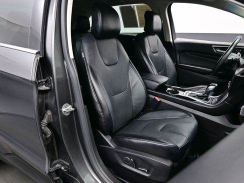 Used 2015 Ford Edge Titanium w/ Equipment Group 301A image 14