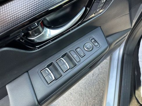 Used 2024 Honda CR-V Sport Touring image 19