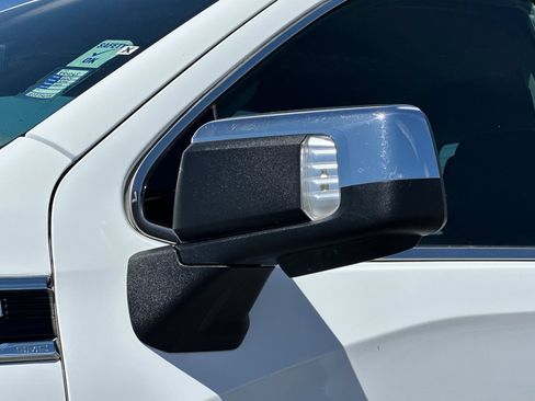 Used 2024 GMC Sierra 1500 SLT image 50