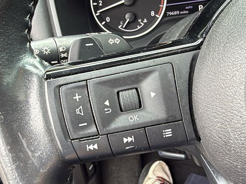 Certified 2023 Nissan Rogue SL w/ SL Premium Package AWD/4WD image 10
