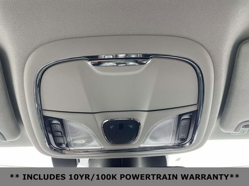 Used 2022 Jeep Cherokee Limited image 33