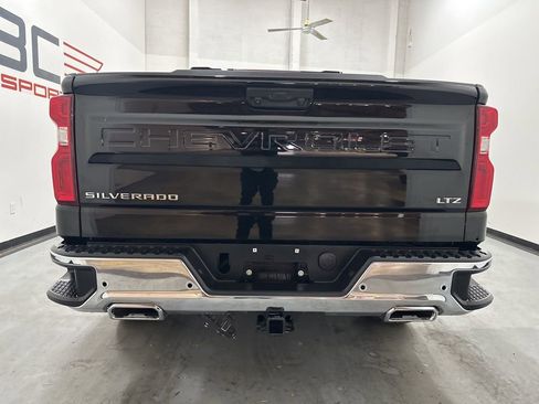Used 2024 Chevrolet Silverado 1500 LTZ w/ Technology Package image 15