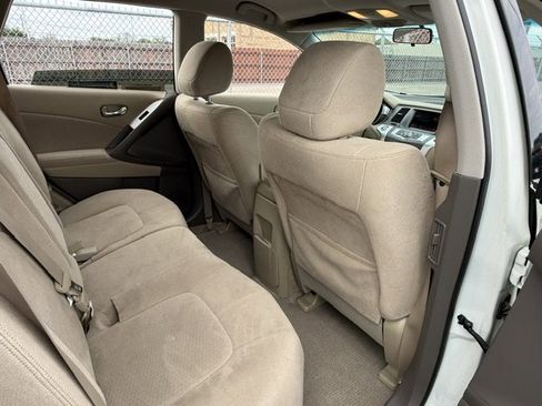 Used 2013 Nissan Murano S FWD image 23