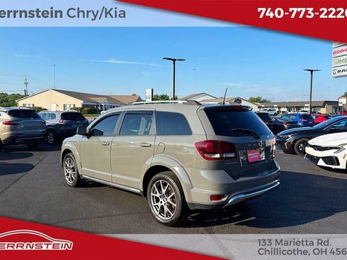 Used 2020 Dodge Journey Crossroad w/ Popular Equipment Group FWD image 5