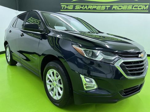Used 2021 Chevrolet Equinox LT AWD/4WD image 2