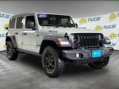 Used 2023 Jeep Wrangler Unlimited w/ Sun & Screen Package