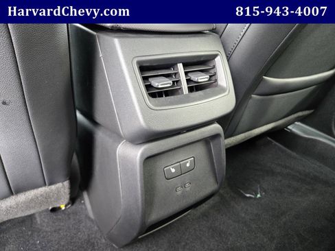 Used 2026 Chevrolet Equinox EV RS FWD image 27