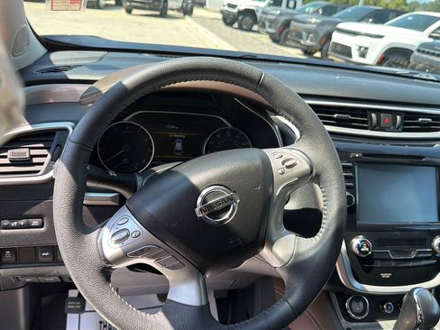 Used 2015 Nissan Murano Platinum w/ Platinum Technology Package AWD/4WD image 14