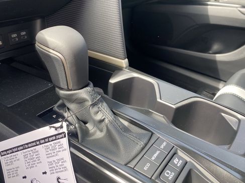 Used 2026 Toyota Camry SE image 10