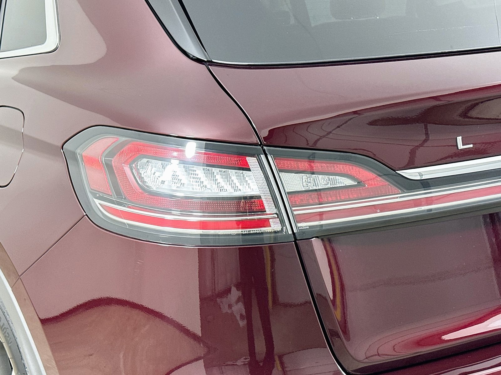 Used 2021 Lincoln Nautilus Reserve AWD/4WD image 12
