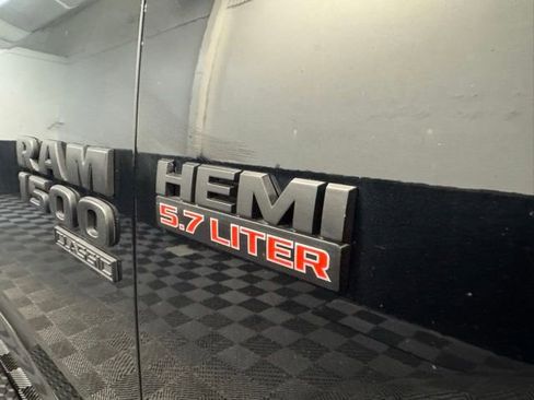 Used 2019 RAM 1500 Express w/ Wheel & Sound Group AWD/4WD image 32