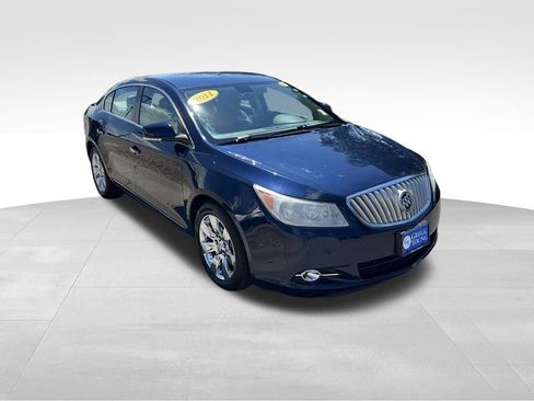 Used 2011 Buick LaCrosse CXL FWD image 8