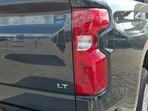 New 2026 Chevrolet Silverado 1500 LT image 9