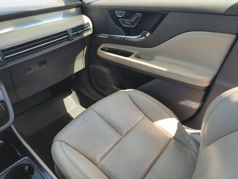 Used 2020 Lincoln Corsair FWD image 27