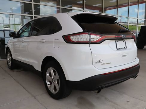 Used 2016 Ford Edge SE FWD image 6