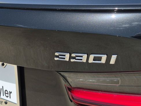 New 2026 BMW 330i Sedan w/ M Sport Package RWD image 8