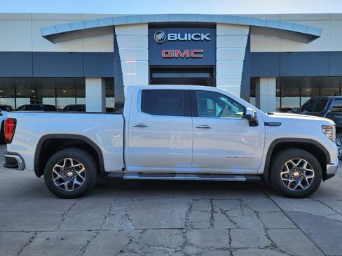 New 2026 GMC Sierra 1500 SLT w/ SLT Premium Plus Package AWD/4WD image 3