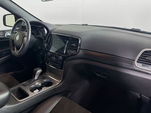 Used 2021 Jeep Grand Cherokee Laredo X image 35