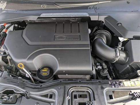 New 2025 Land Rover Discovery Sport S AWD/4WD image 18