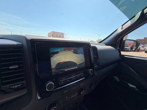 Certified 2023 Nissan Frontier SV w/ Midnight Edition Package AWD/4WD image 25