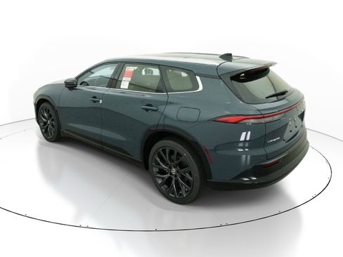 New 2026 Toyota Crown Signia AWD/4WD image 5