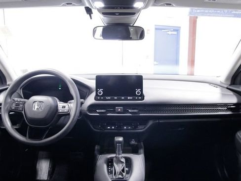 Certified 2023 Honda HR-V LX image 16