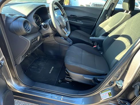 Used 2024 Nissan Kicks S image 16