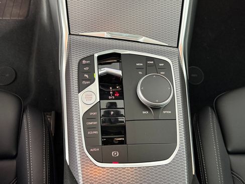 New 2026 BMW 330i xDrive Sedan AWD/4WD image 17