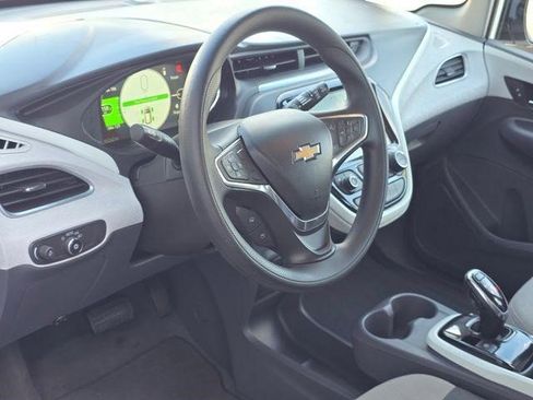 Certified 2021 Chevrolet Bolt LT image 9