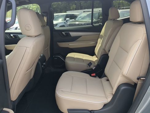 New 2026 Buick Enclave Preferred w/ Power Package FWD image 22