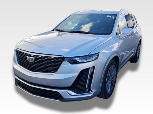 Used 2020 Cadillac XT6 Premium Luxury image 1