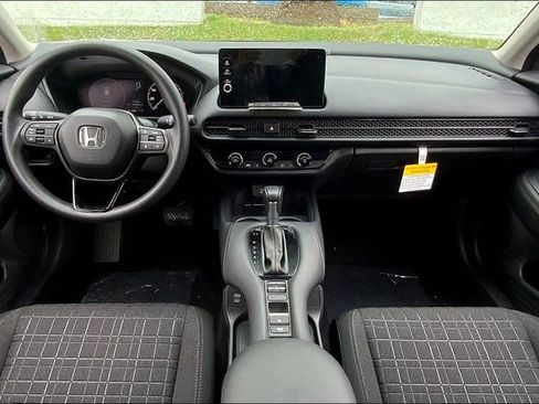 New 2026 Honda HR-V LX image 5