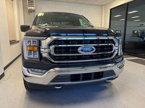 Used 2021 Ford F150 XLT w/ Equipment Group 302A High AWD/4WD image 10