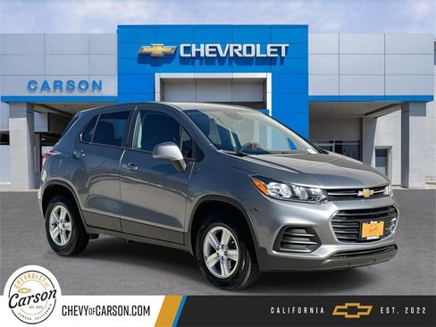 Used 2020 Chevrolet Trax LS w/ Tint and Cruise Package image 1