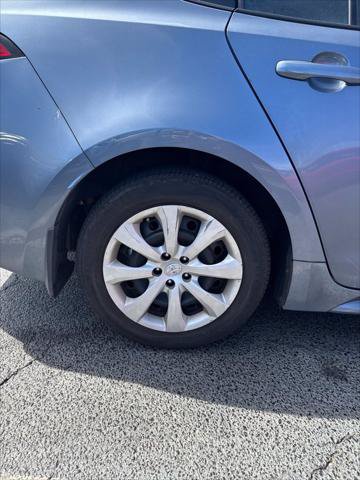 Certified 2025 Toyota Corolla LE FWD image 10