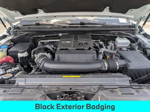 Used 2023 Nissan Frontier SV w/ Midnight Edition Package RWD image 14
