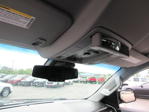 Used 2020 Chevrolet Tahoe LT AWD/4WD image 33