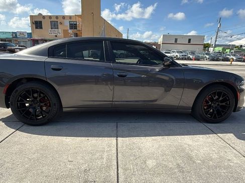 Used 2021 Dodge Charger SXT w/ Leather Interior Group RWD image 14