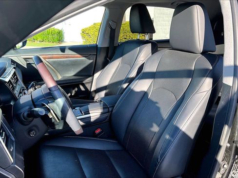 Used 2020 Lexus RX 450h AWD w/ Premium Package image 8