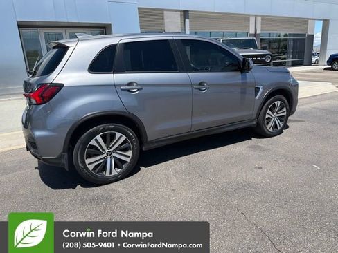 Used 2022 Mitsubishi Outlander Sport SE AWD/4WD image 4