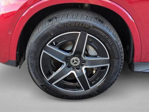 Used 2023 Mercedes-Benz GLC 300 4MATIC image 29