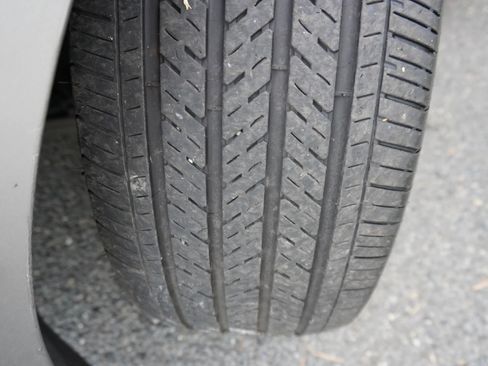 Used 2009 Hyundai Genesis 3.8 w/ Technology Pkg 4 image 35