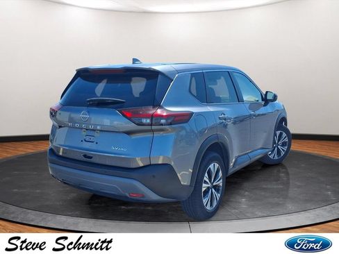 Used 2023 Nissan Rogue SV AWD/4WD image 25