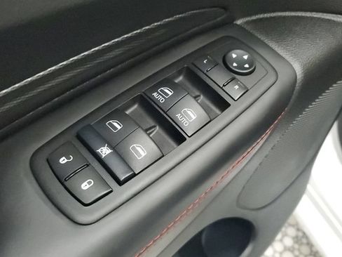 Used 2024 Dodge Durango GT RWD image 24