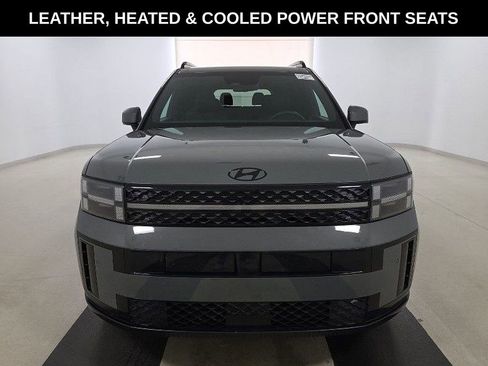 Used 2025 Hyundai Santa Fe Calligraphy image 3