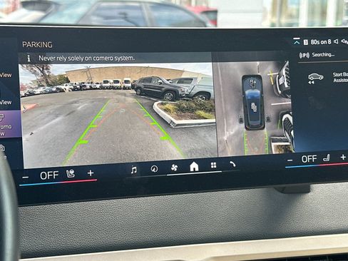 Used 2024 BMW iX xDrive50 w/ Sport Package image 20