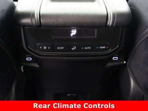 Certified 2025 Toyota Grand Highlander FWD image 30