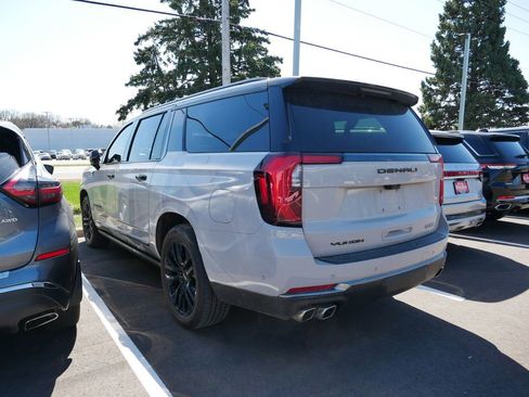 Used 2025 GMC Yukon XL Denali Ultimate image 7