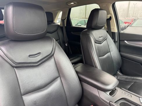 Used 2019 Cadillac XT5 Premium Luxury image 18