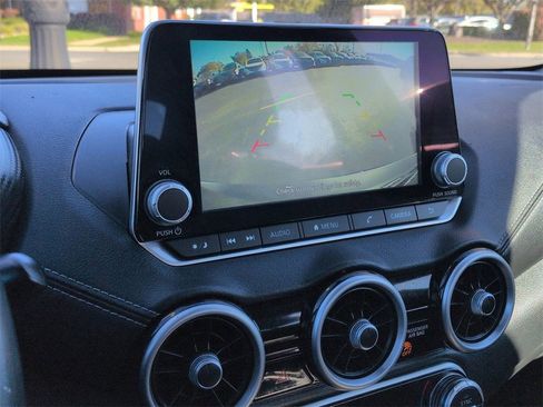 Used 2021 Nissan Sentra SV image 13